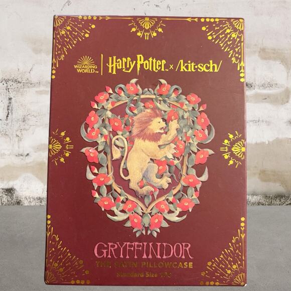 Kitsch Other - Kitsch x Harry Potter Satin Standard Pillowcase in Gryffindor NIB